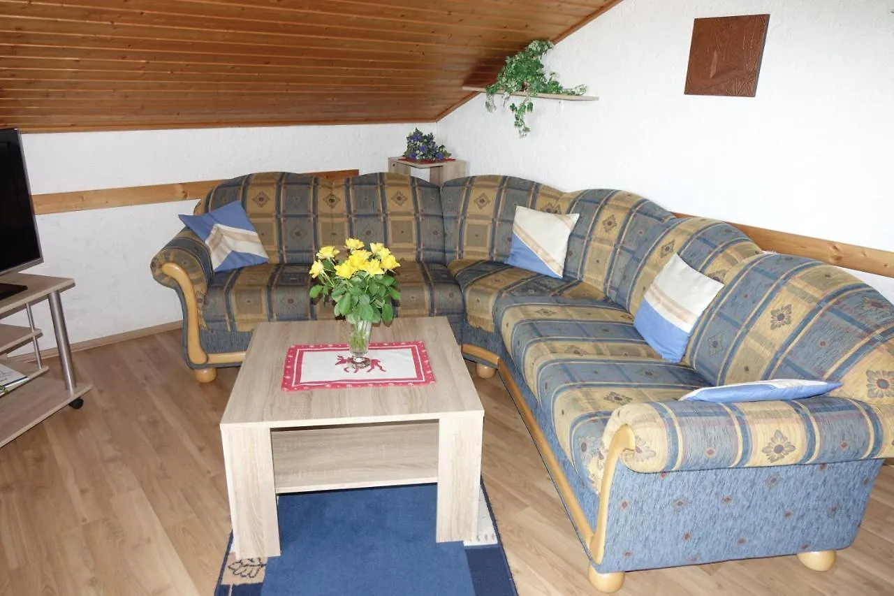 Atelierhaus Ferienwohnungen 피셴 0*,